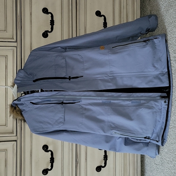 Excellent condition Volcom snowboarding jacket. Beautiful blue. XS - Picture 1 of 9